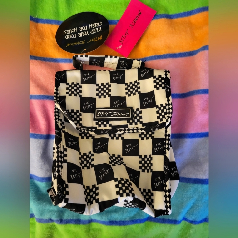 Betsey Johnson checkered insulated lunch tote